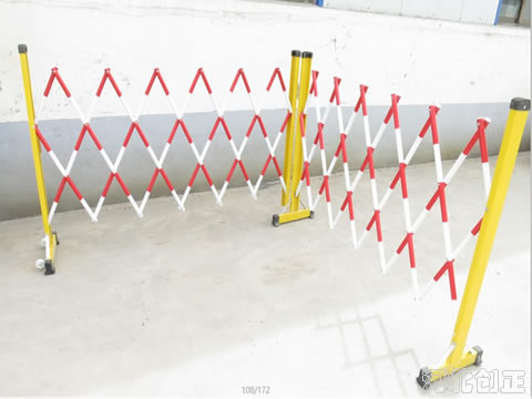 轉角式絕緣伸縮圍欄(管式)